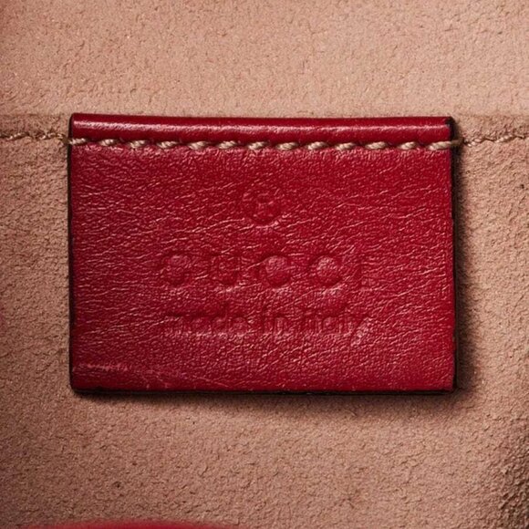 Gucci Red Chevron Quilted Leather Marmont Bucket Bag - Picture 11 of 12